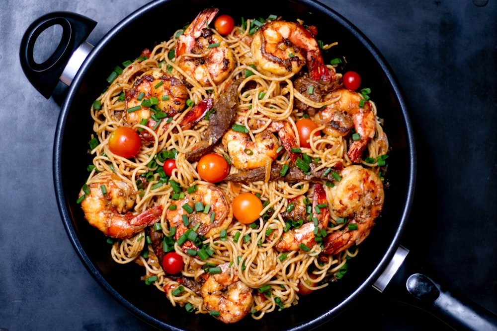 Frische Hauspasta mit Kräutern